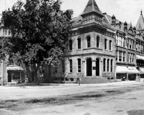 First National Bank And To Its Right Down S Allegheny St The Crider Exchange