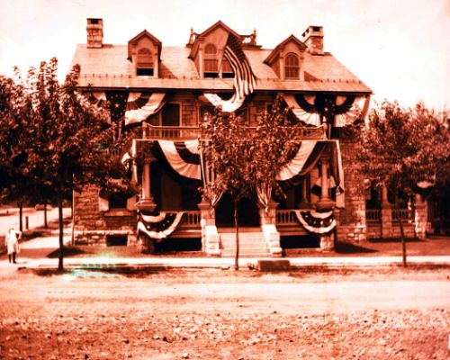 Potter Home4